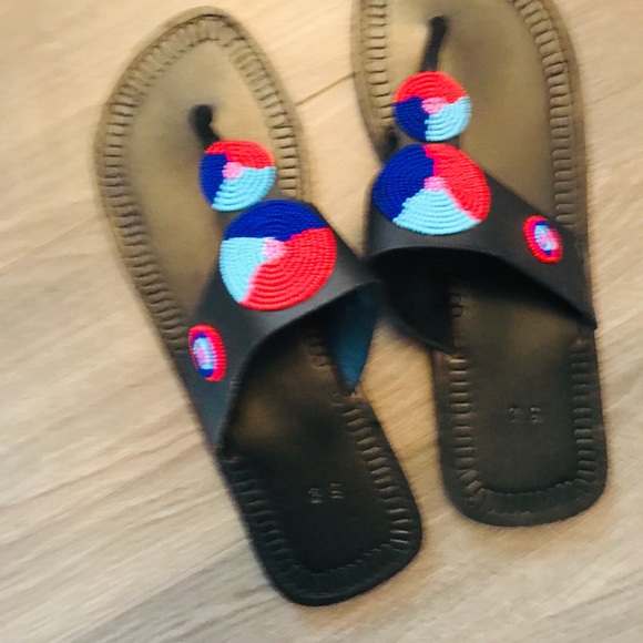 Ladies African Maasai Sandals - Picture 2 of 3